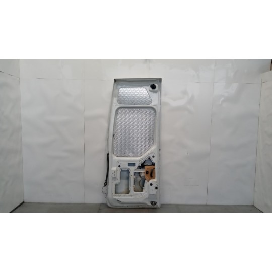 PORTACARICO POST DESTRO RENAULT van Master 2014>2019 usato