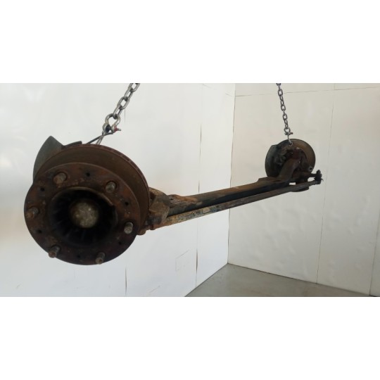 FRONT DRIVE AXLE ISUZU NQR used