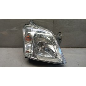 RIGHT HEADLIGHT OPEL Meriva...
