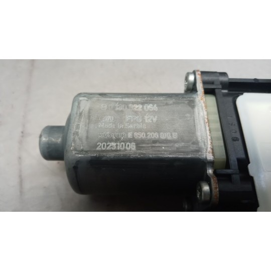 FRONT RIGHT POWERED WINDOWS  VOLKSWAGEN Polo 2021> used