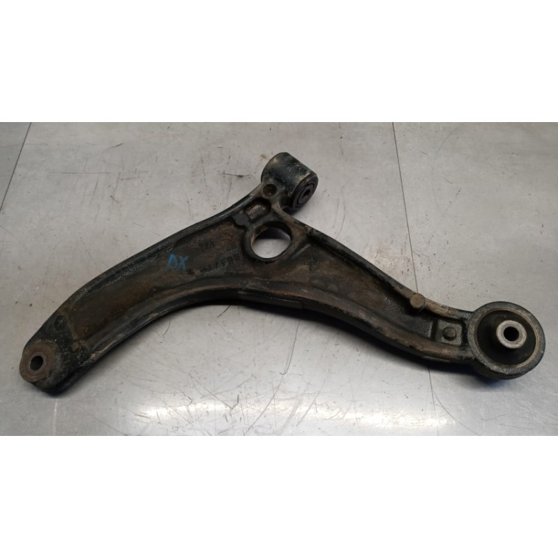 RENAULT van CONTROL ARM FRONT LOWER RIGHT  RENAULT van Master 2014>2019 used