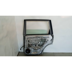 RIGHT REAR DOOR  SUBARU...
