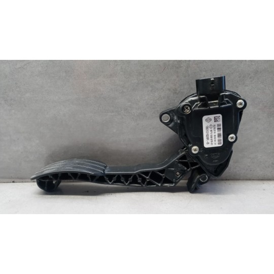 ELETRONIC THROTTLE PEDAL  RENAULT van Master 2014>2019 used