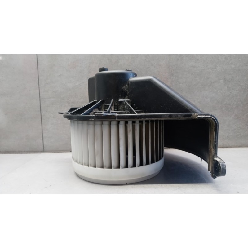 RENAULT van MOTORINO VENTILAZIONE INTERNA RENAULT van Master 2014>2019 usato