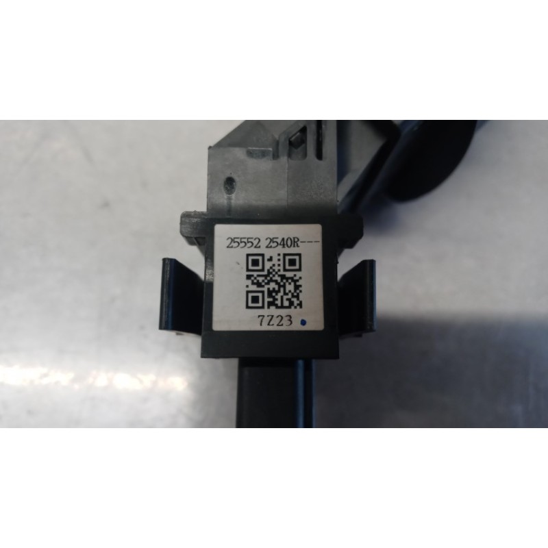 RENAULT van VARIOUS SWITCHES AND BUTTONS C  RENAULT van Master 2014>2019 used