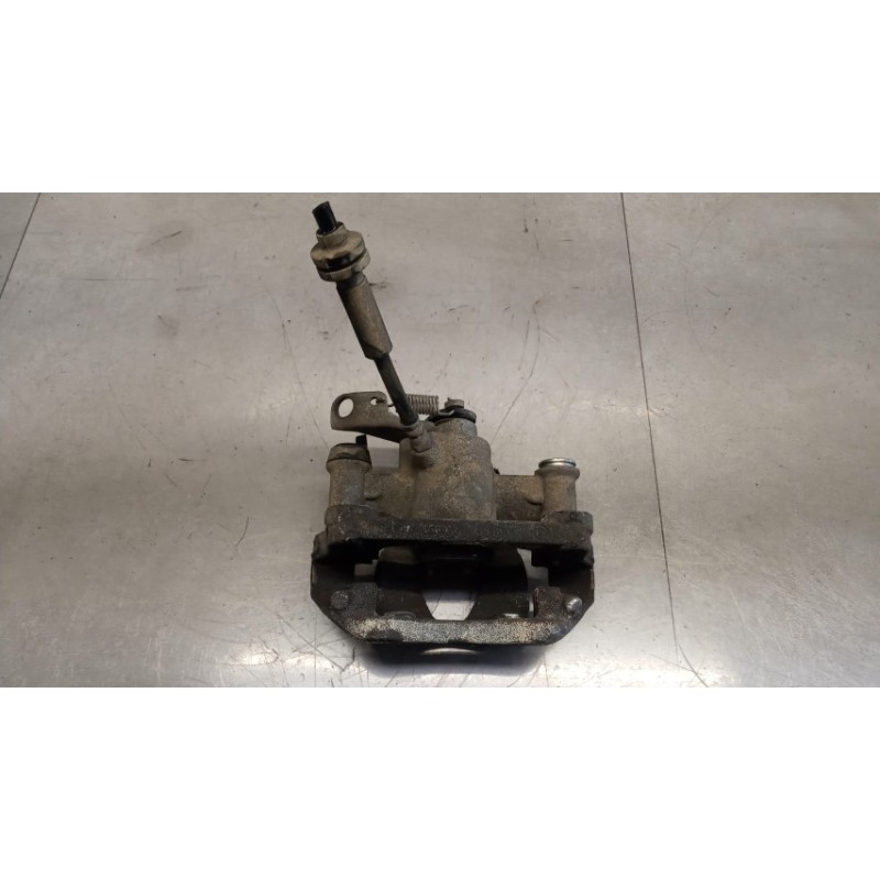 RENAULT van PINZA POSTERIORE DESTRA RENAULT van Master 2014>2019 usato