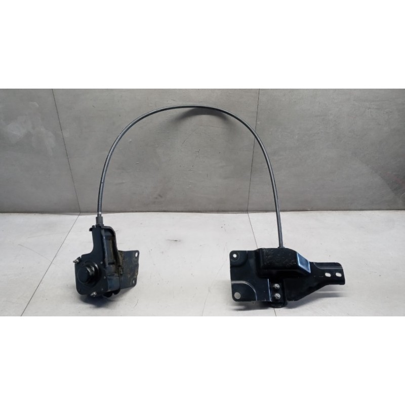 RENAULT van HOLDER WHEEL RENAULT van Master 2014>2019 used