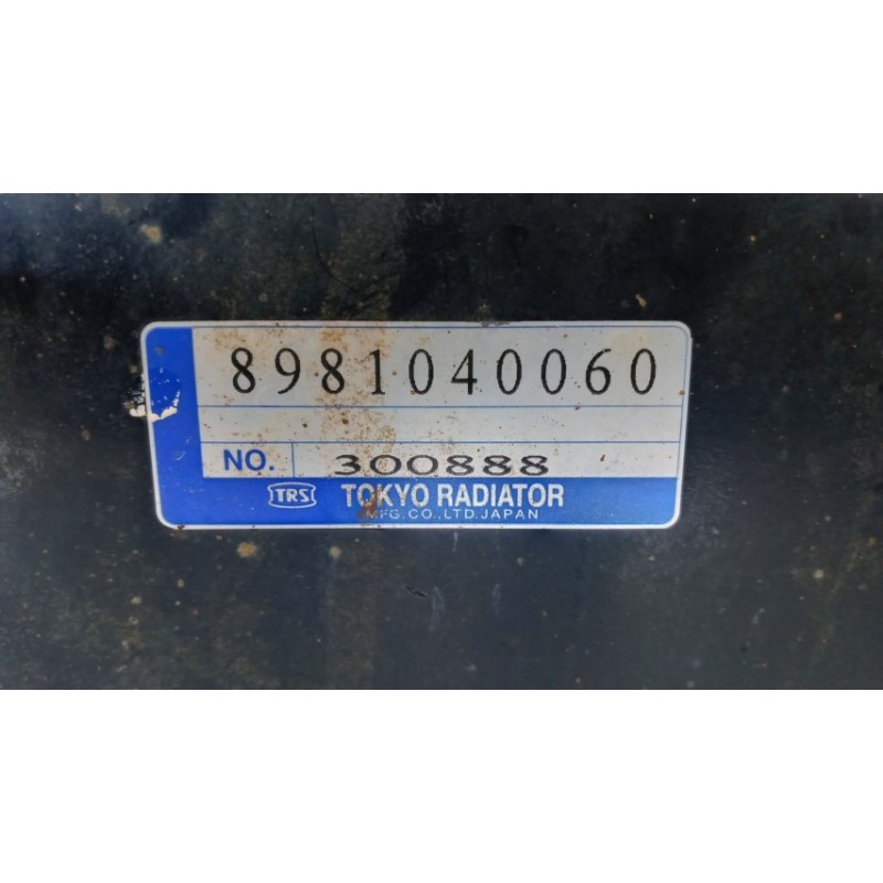 ISUZU SERBATOIO CARBURANTE ISUZU NPR usato