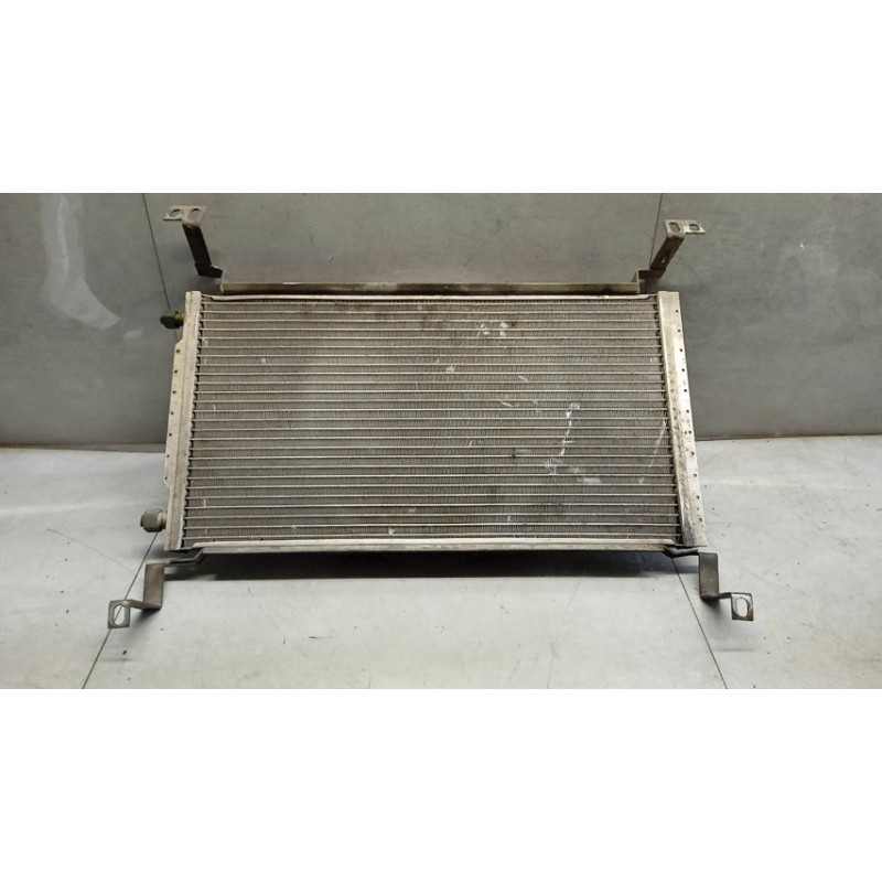 ISUZU RADIATORE CLIMATIZZATORE ISUZU NPR usato