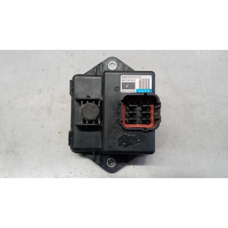 ISUZU CENTRALINE VARIE ISUZU NPR usato