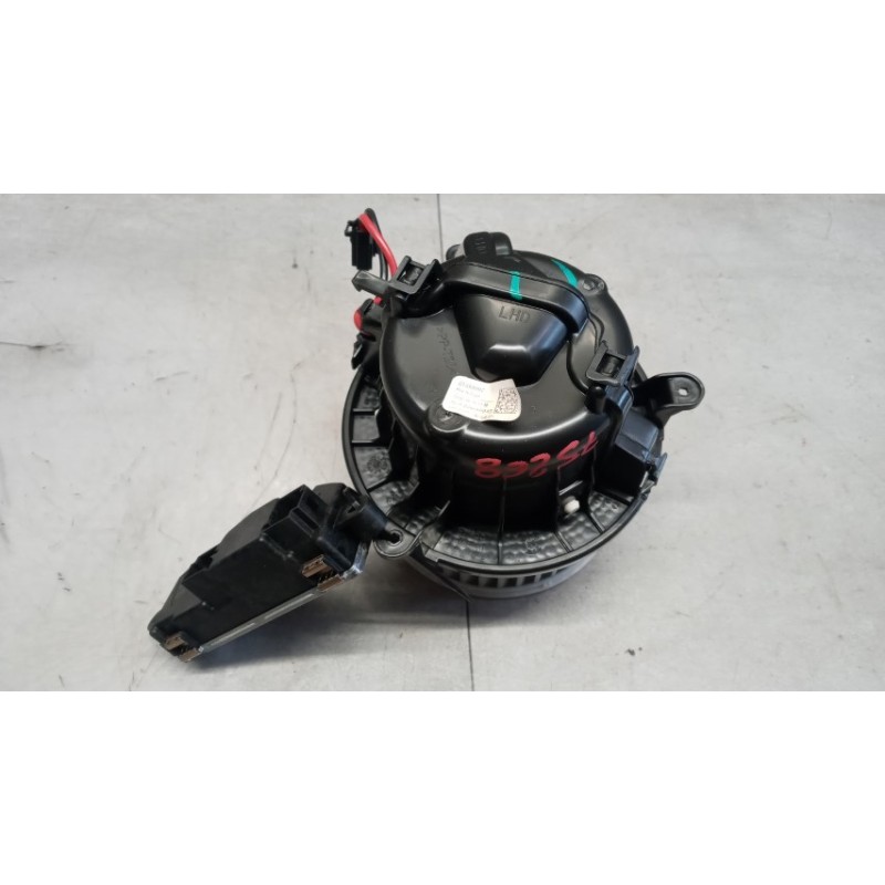 VOLKSWAGEN MOTORINO VENTILAZIONE INTERNA VOLKSWAGEN Polo 2017>2021 usato