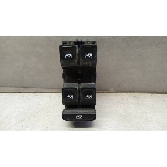 INTERRUTTORI E PULSANTI ALZAVETRI VOLKSWAGEN Polo 2017>2021 usato