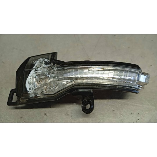 FRECCIA RETROVISORE SINISTRA VOLKSWAGEN Polo 2021> used