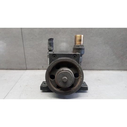 HYDRAULIC PUMP  ISUZU NPR used