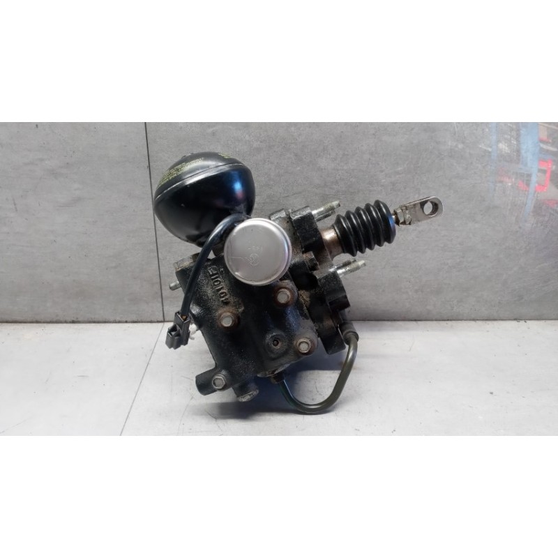 ISUZU SERVOFRENO ISUZU NPR usato