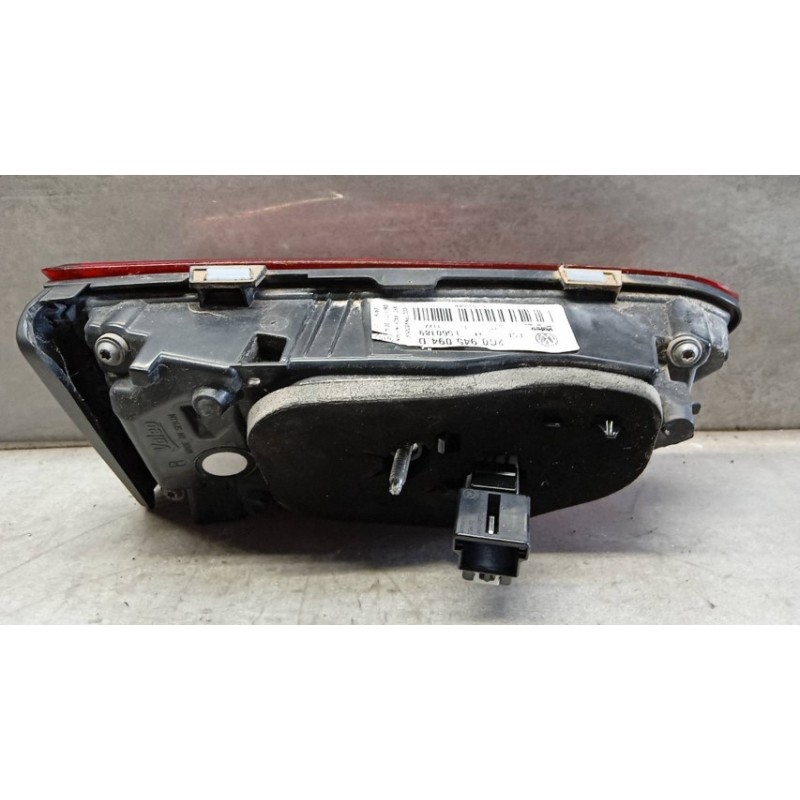 VOLKSWAGEN RIGHT REAR LED LIGHT ON BACK VOLKSWAGEN Polo 2021> used
