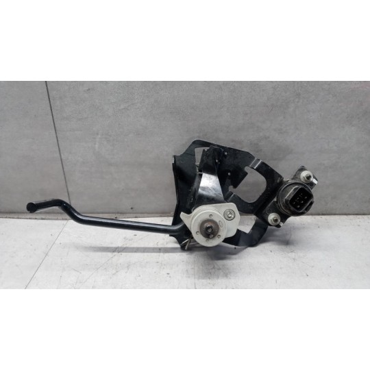 ELETRONIC THROTTLE PEDAL  ISUZU NPR used