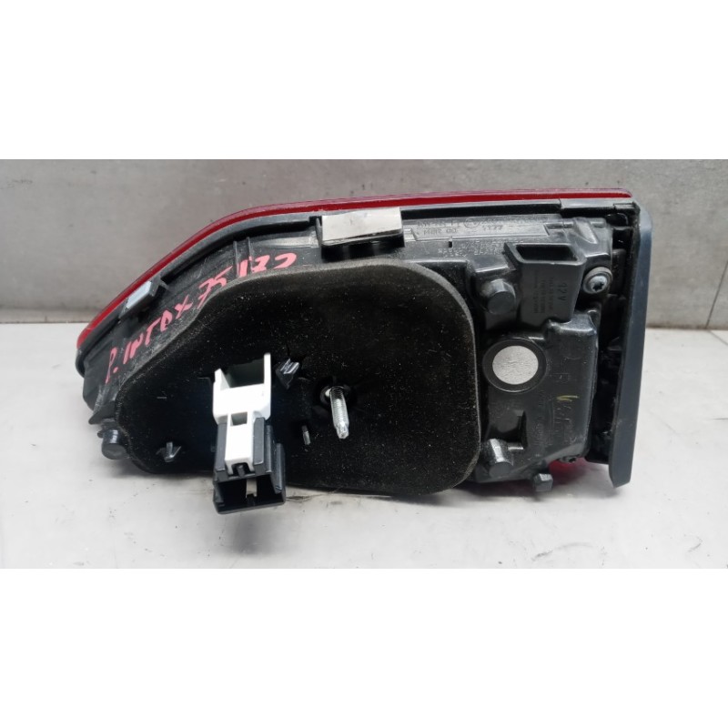 VOLKSWAGEN RIGHT REAR LED LIGHT ON BACK VOLKSWAGEN Polo 2021> used