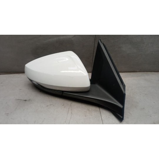 RIGHT ELETRIC REAR-VIEW MIRROR  VOLKSWAGEN Polo 2021> used