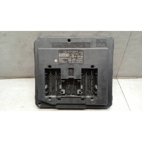 VARIOUS CONTROL UNITS...