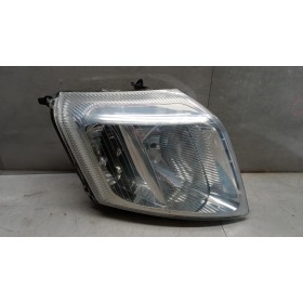 FRONT LEFT FLASHLIGHT...