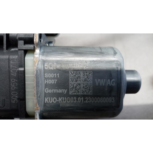 BACK LEFT POWERED WINDOWS  VOLKSWAGEN Polo 2021> used