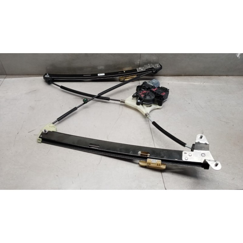 VOLKSWAGEN FRONT RIGHT POWERED WINDOWS  VOLKSWAGEN Polo 2021> used