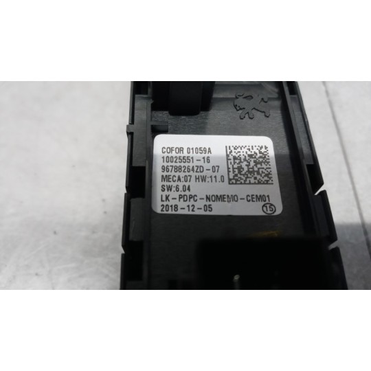 INTERRUTTORI E PULSANTI ALZAVETRI CITROEN C3 Aircross 2017>2021 usato