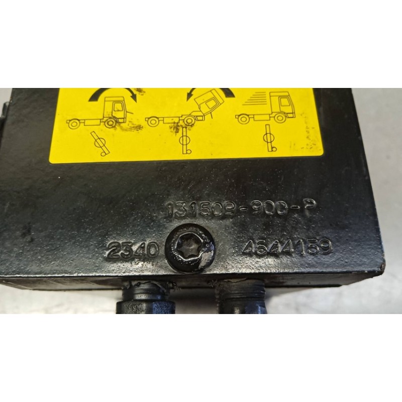 IVECO CAB LIFT PUMP  IVECO EUROCARGO 2000>2005  used
