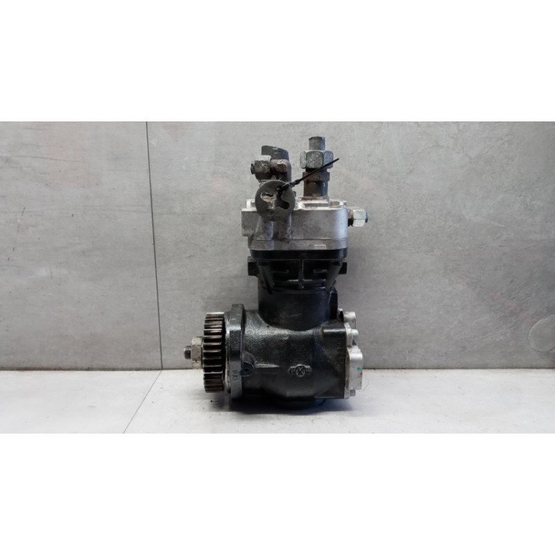 IVECO AIR BRAKE COMPRESSOR IVECO EUROCARGO 2000>2005  used