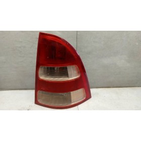 RIGHT REAR LIGHT TOYOTA...