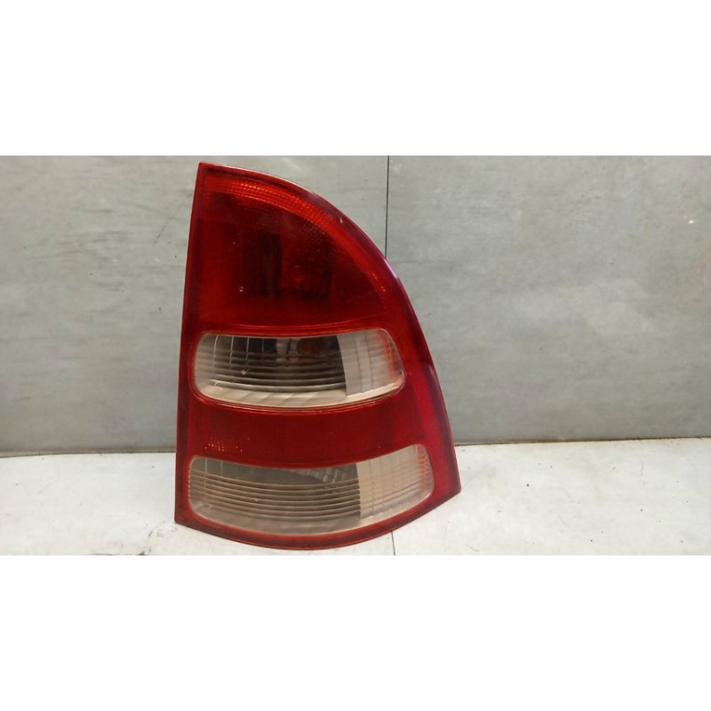 TOYOTA RIGHT REAR LIGHT TOYOTA Corolla 2002>2004 used