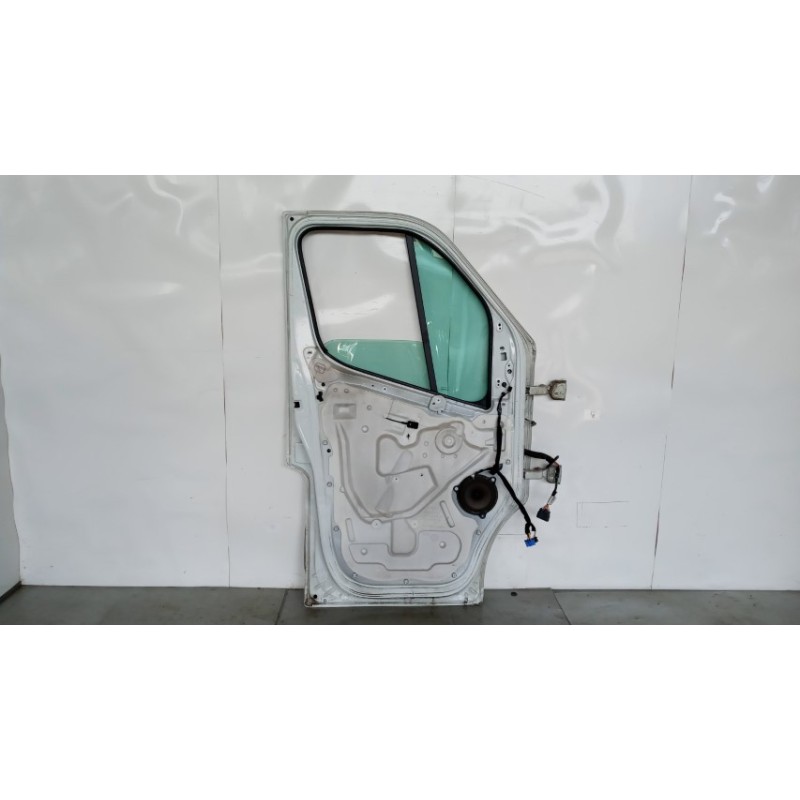 NISSAN Van LEFT FRONT DOOR NISSAN Van NV400 2011> used