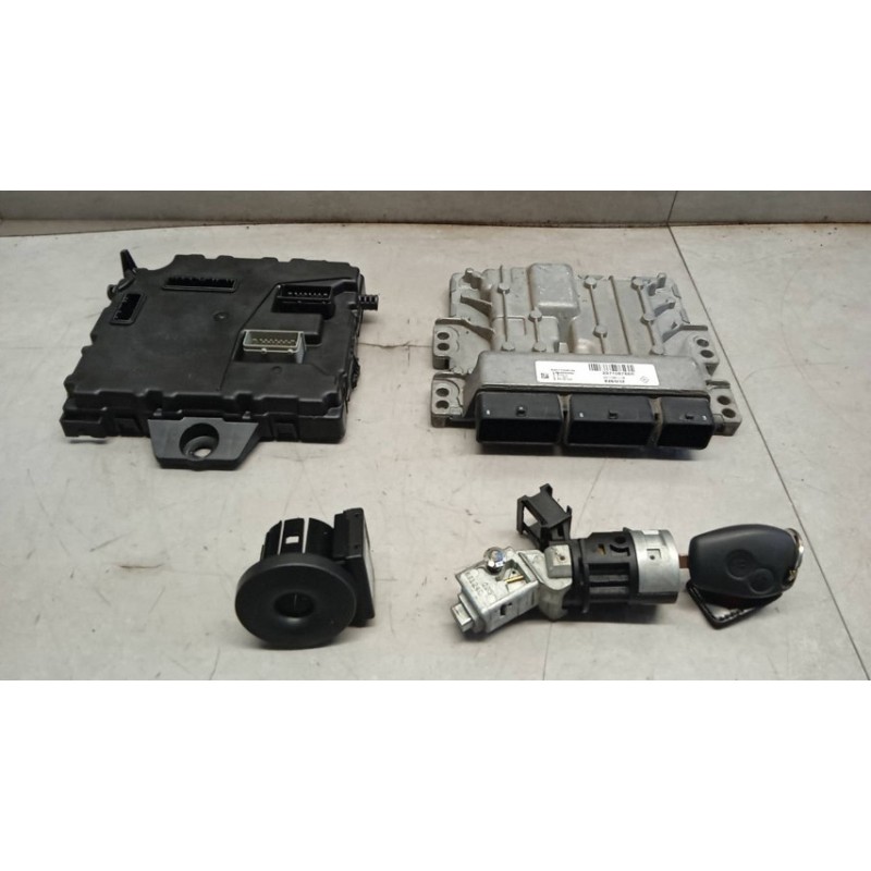 NISSAN Van ENGINE UNIT NISSAN Van NV400 2011> used