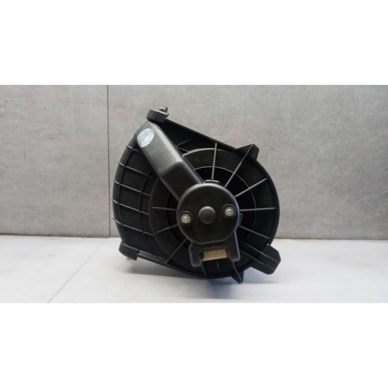 NISSAN Van MOTORINO VENTILAZIONE INTERNA NISSAN Van NV400 2011> usato