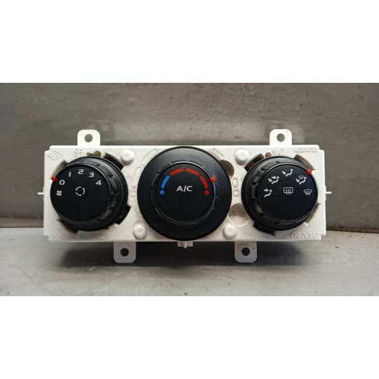 AC CONTROL UNIT NISSAN Van NV400 2011> used
