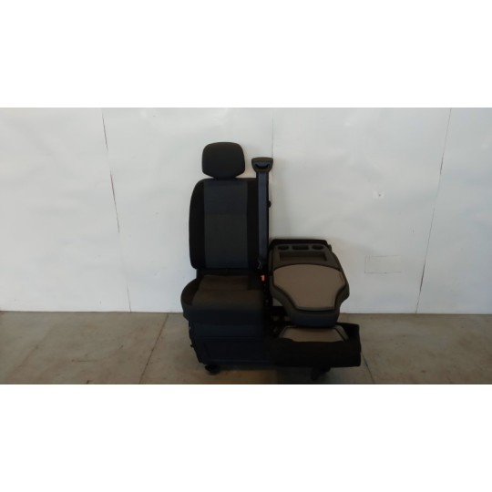 FRONT SEATS NISSAN Van NV400 2011> used