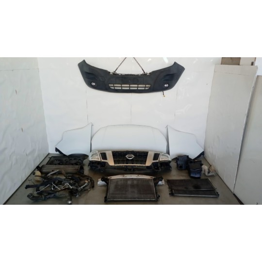 KIT ANTERIORE NISSAN Van NV400 2011> usato