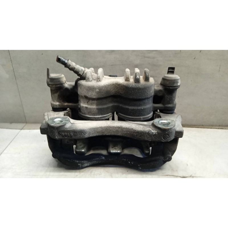 NISSAN Van LEFT FRONT CALIPER BRAKE NISSAN Van NV400 2011> used