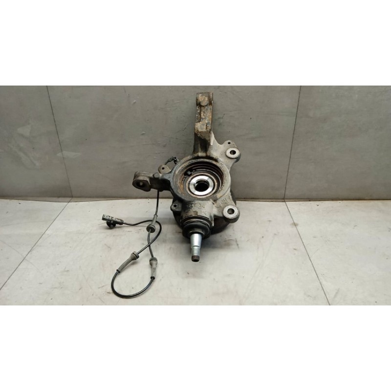 NISSAN Van COMPLETE LEFT UPRIGHT NISSAN Van NV400 2011> used