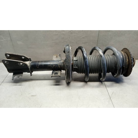 LEFT FRONT SCHOCK ASSORBER NISSAN Van NV400 2011> used