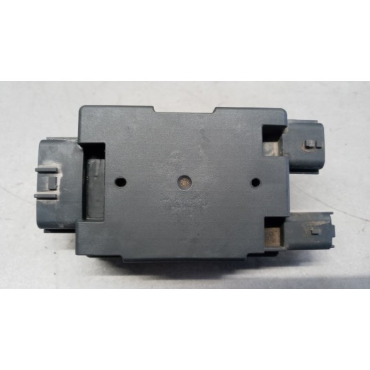 VARIOUS CONTROL UNITS  NISSAN Van NV400 2011> used