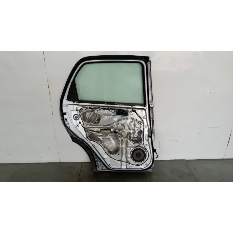 DAIHATSU LEFT REAR DOOR  DAIHATSU Terios 2006>2017 used
