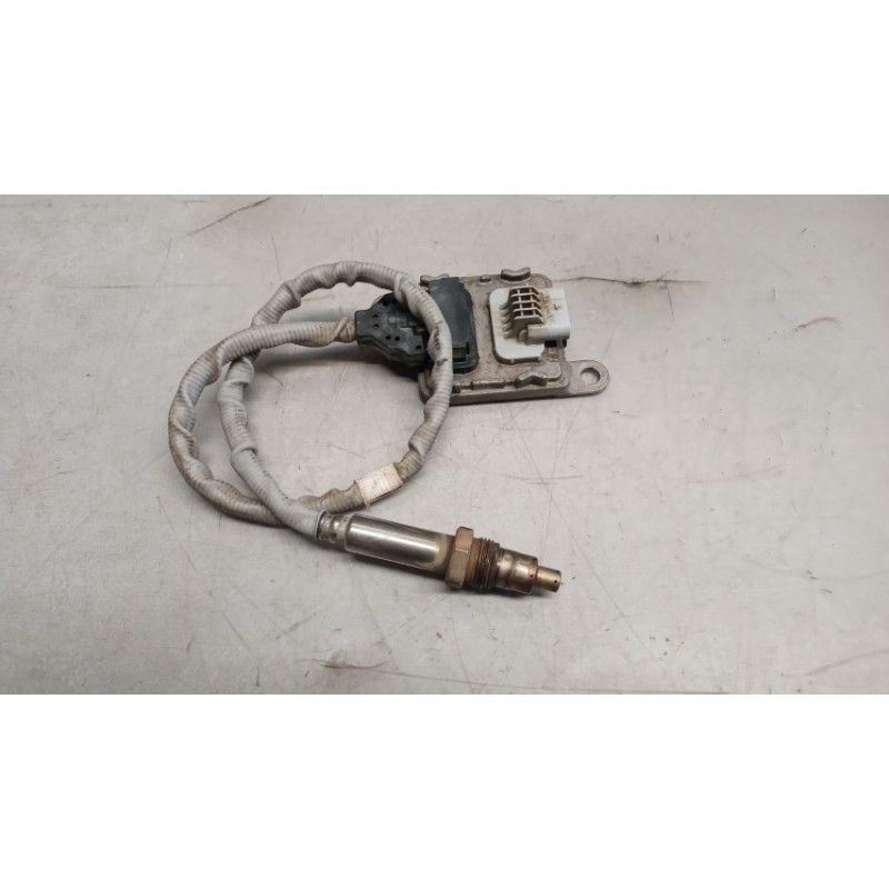 NISSAN Van PROBE LAMBDA  NISSAN Van NV400 2011> used