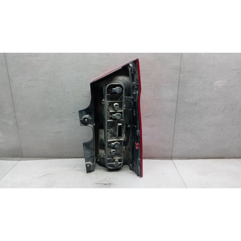 MERCEDES-BENZ van FARO POSTERIORE ESTERNO SINISTRO MERCEDES-BENZ van Vito-V (W447) 2014>2019 usato