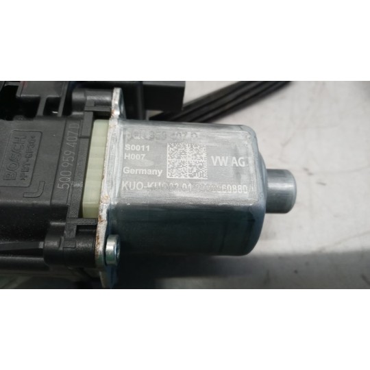 BACK LEFT POWERED WINDOWS  VOLKSWAGEN Polo 2021> used