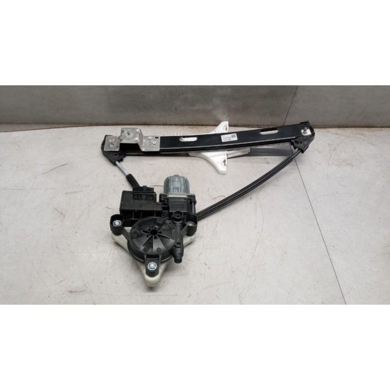 VOLKSWAGEN BACK LEFT POWERED WINDOWS  VOLKSWAGEN Polo 2021> used