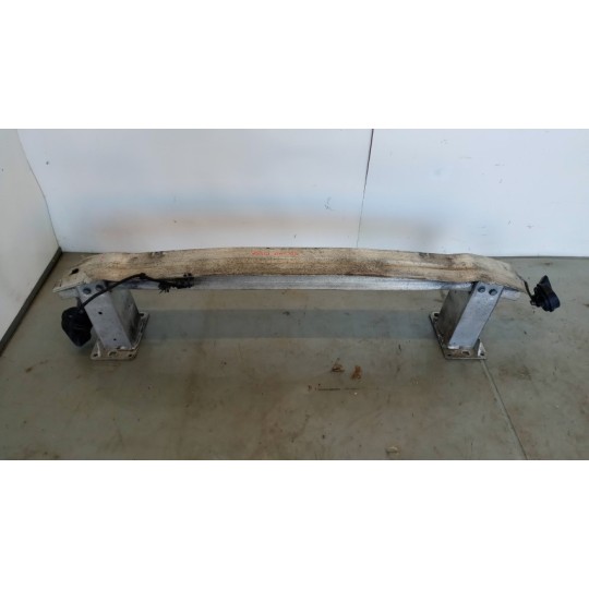 TRAVERSA ANTERIORE PARAURTO AUDI Q5 2008> usato