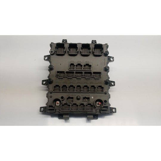 SCATOLA FUSIBILI RENAULT truck Premium 2005>2013 usato