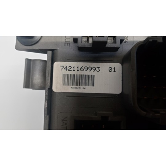 FUSE BOX RENAULT truck Premium 2005>2013 used